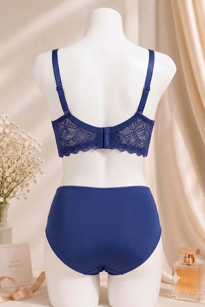 Women's Dark Blue Lace Push-Up Bra & Panty Set