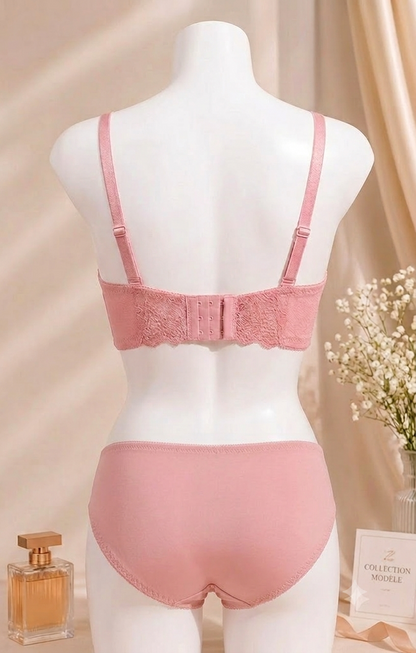Women's Baby Pink Lace Push-Up Bra & Panty Set